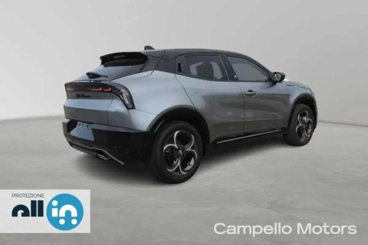 Alfa Romeo Junior nuova a Venezia (3)