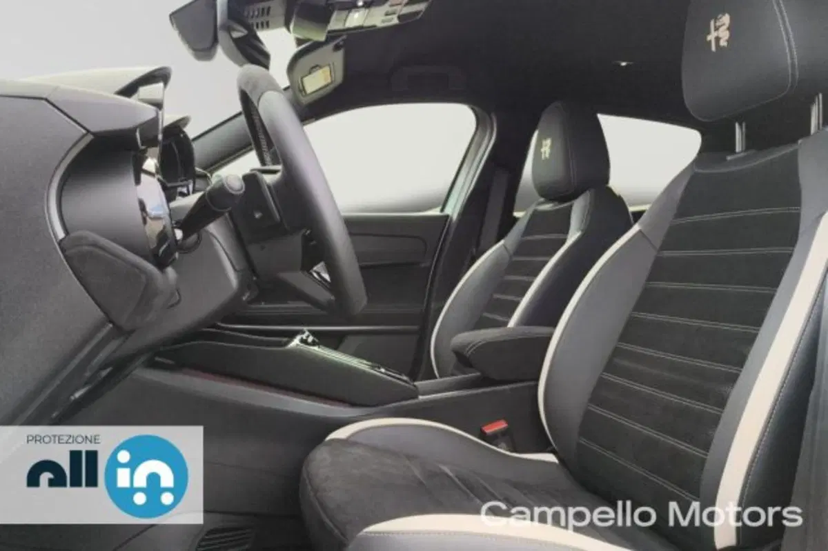 Alfa Romeo Junior nuova a Venezia (5)