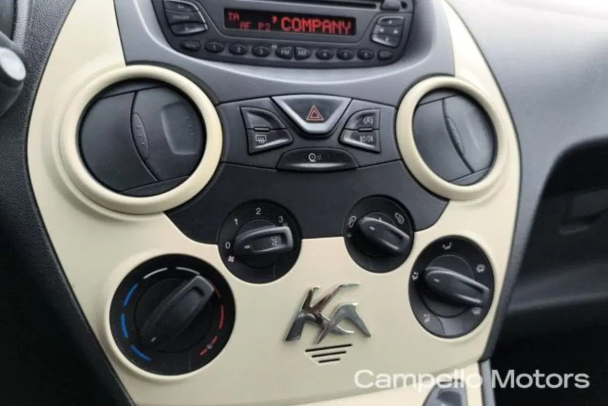 Ford Ka usata a Venezia (11)