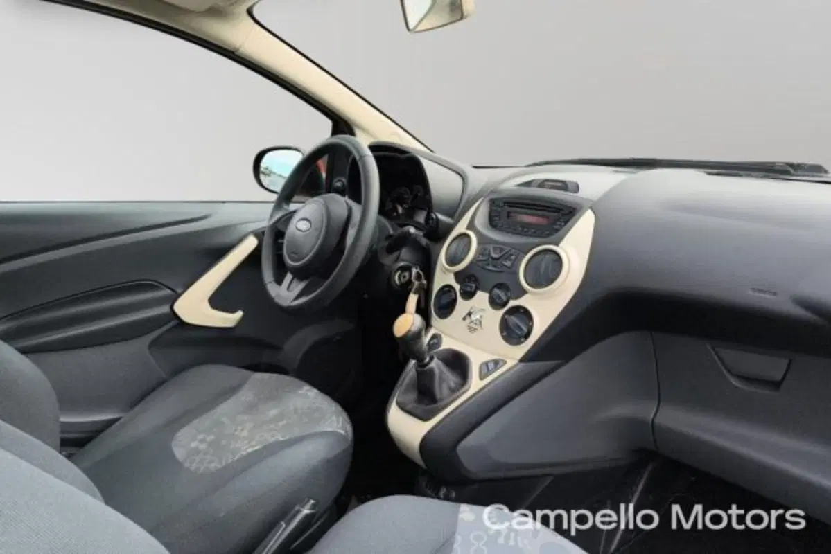 Ford Ka usata a Venezia (13)