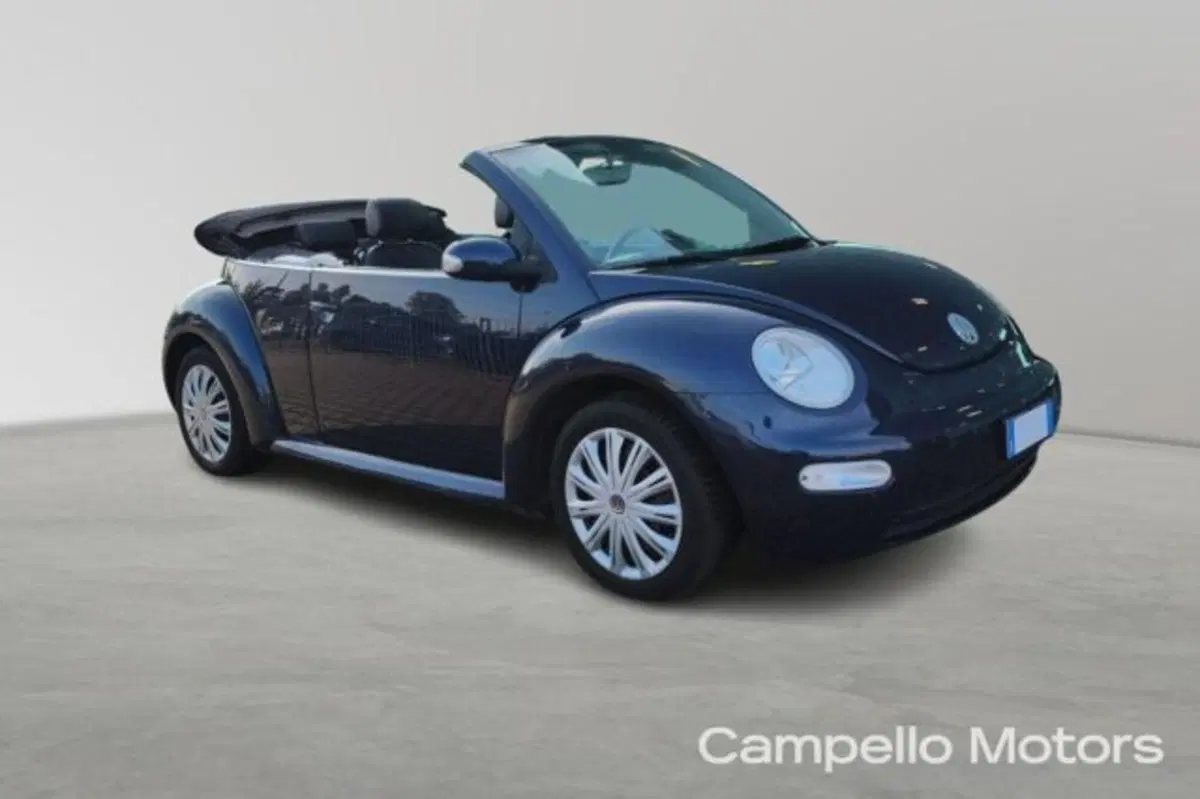 Volkswagen New Beetle Cabrio usata a Venezia (5)