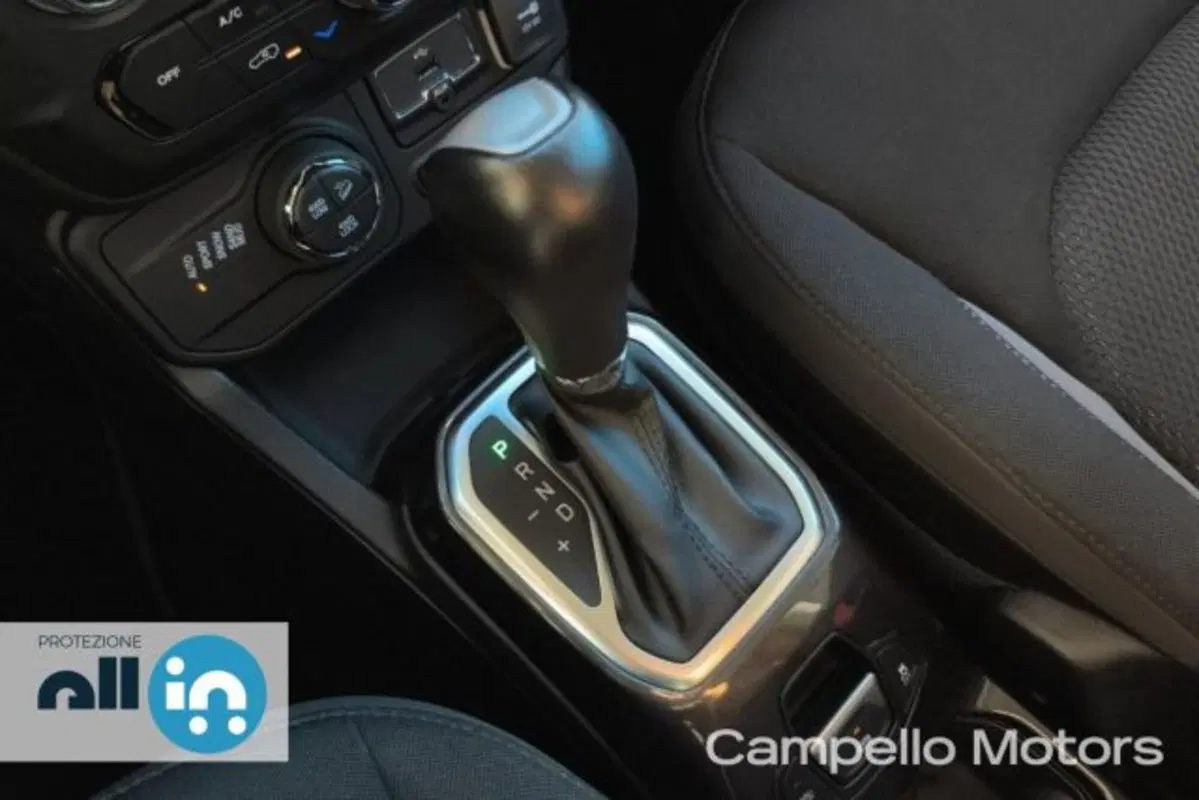 Jeep Renegade usata a Venezia (14)