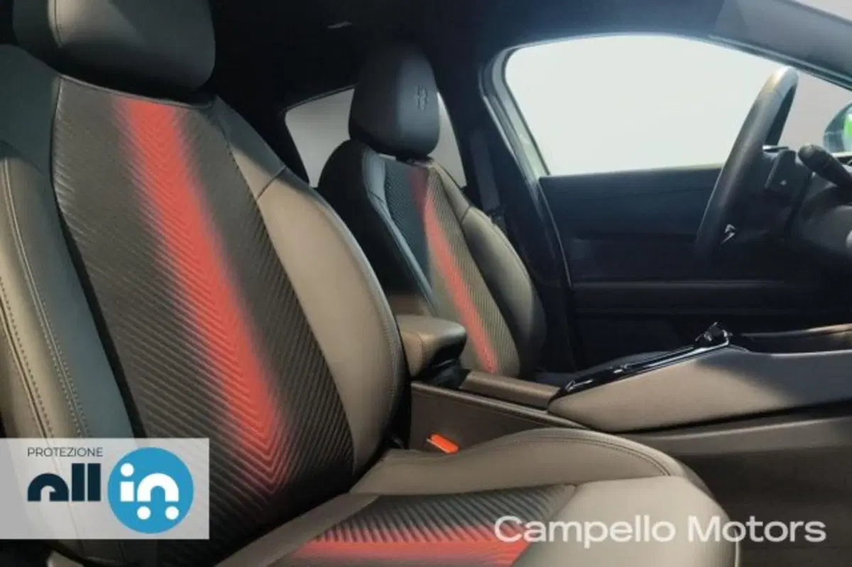 Alfa Romeo Junior nuova a Venezia (12)