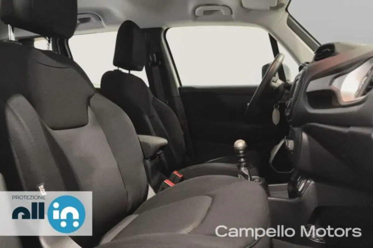 Jeep Renegade usata a Venezia (15)