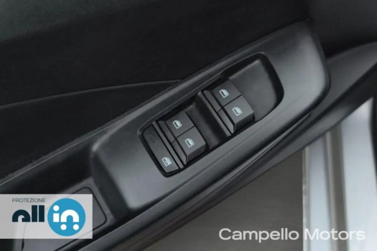Mg MG3 usata a Venezia (16)