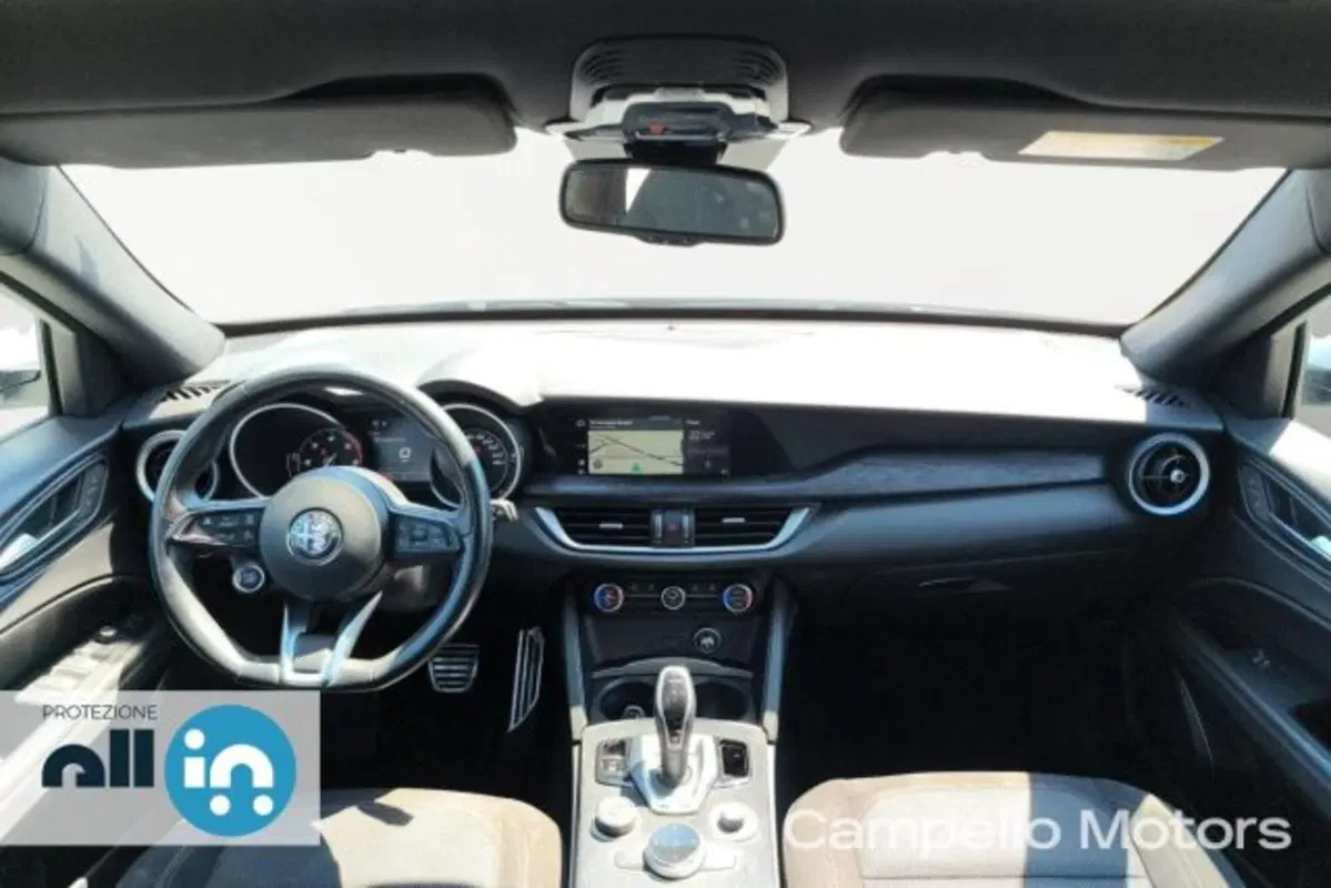 Alfa Romeo Stelvio usata a Venezia (7)