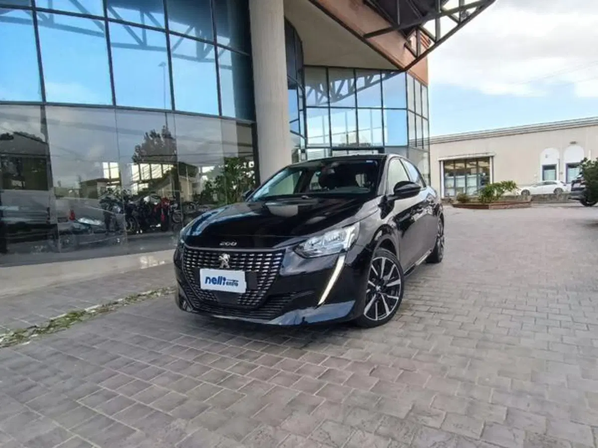 Peugeot 208 usata a Pisa