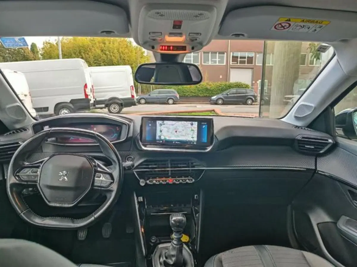Peugeot 208 usata a Pisa (15)