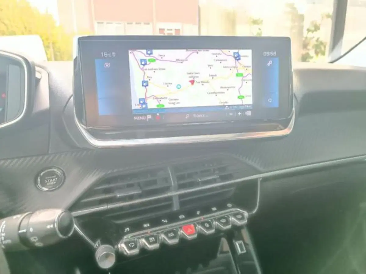 Peugeot 208 usata a Pisa (19)
