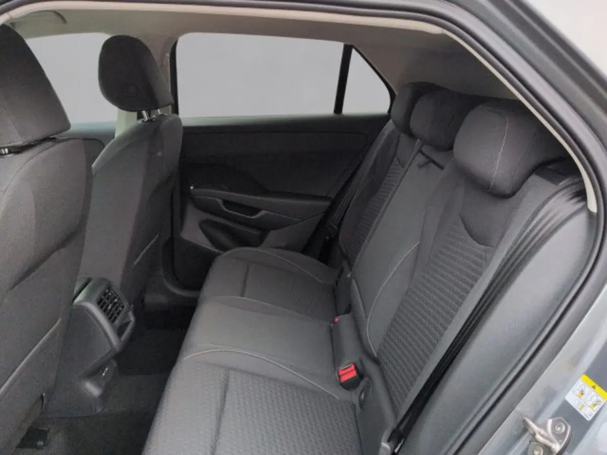 Volkswagen T-Roc nuova a Vicenza (12)