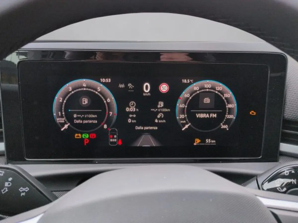Volkswagen T-Roc nuova a Vicenza (14)