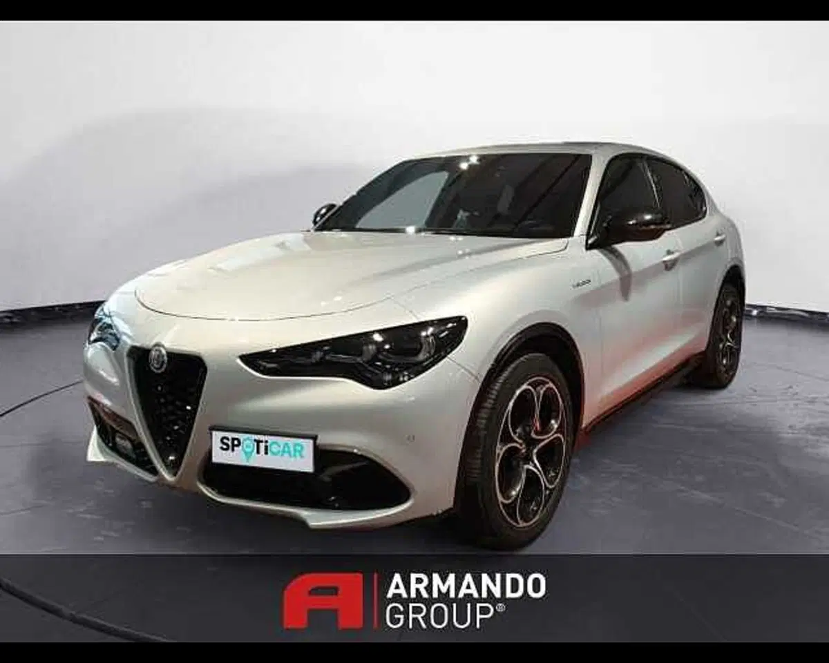 Alfa Romeo Stelvio usata a Cuneo