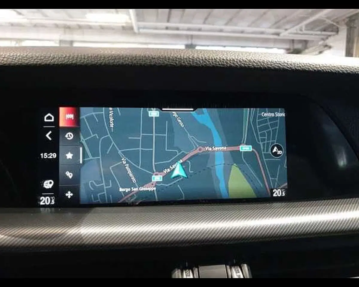 Alfa Romeo Stelvio usata a Cuneo (12)