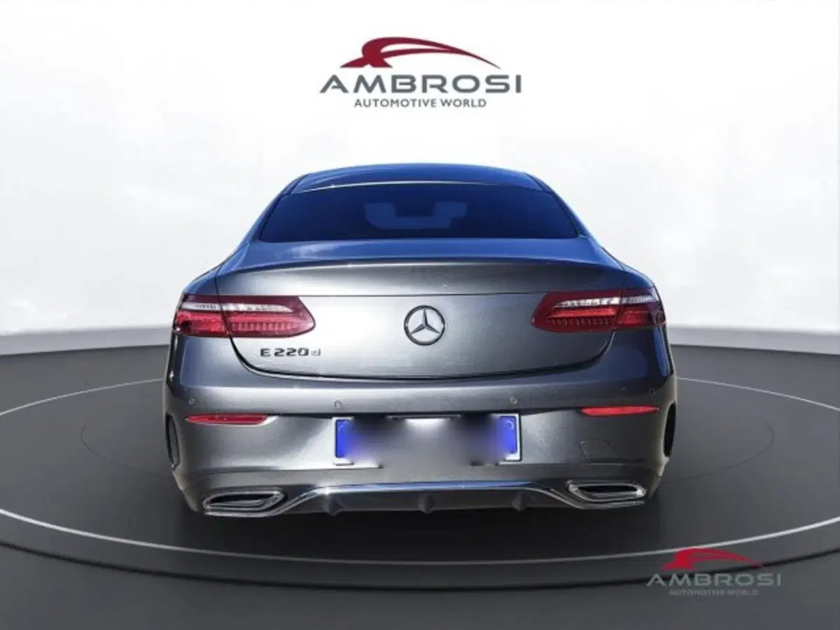 Mercedes-Benz Classe E usata a Perugia (8)