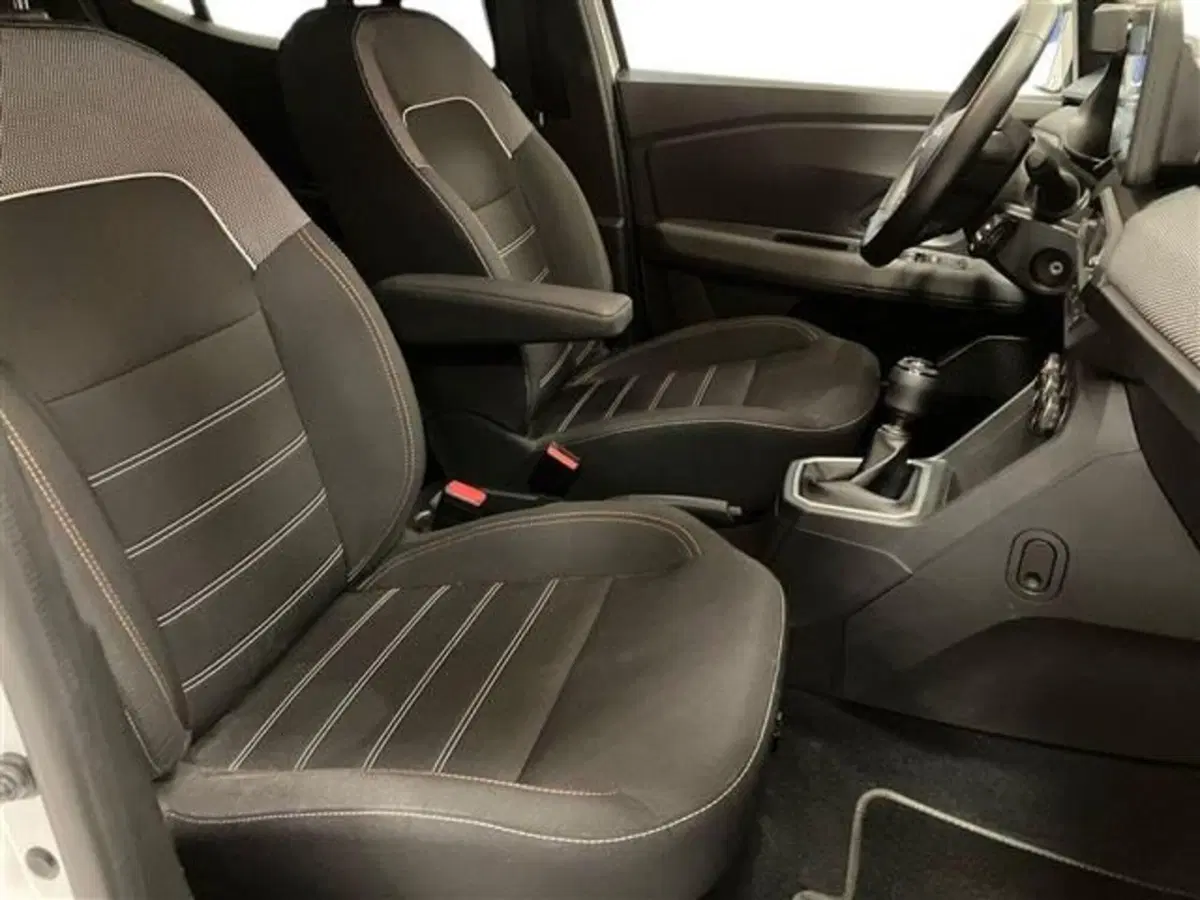 Dacia Sandero Stepway usata a Como (11)