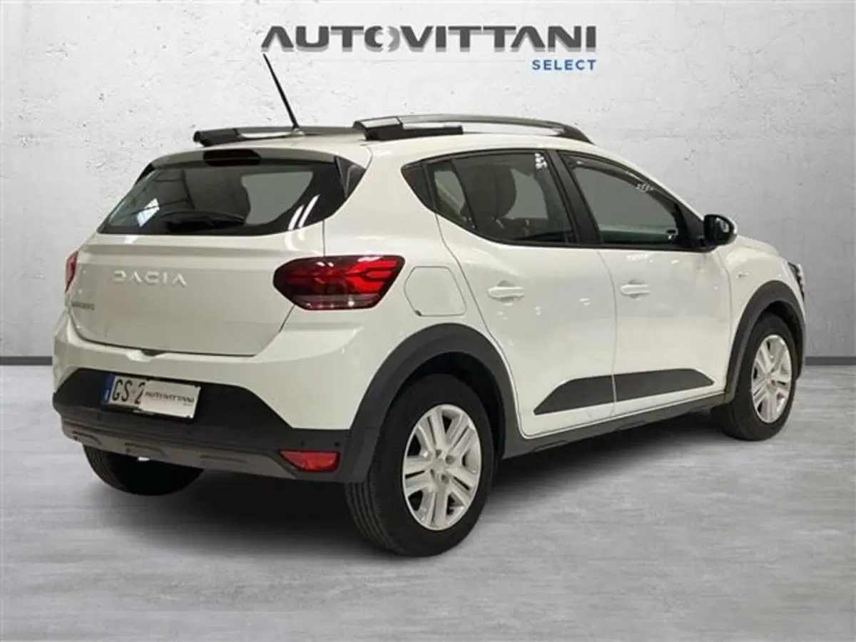 Dacia Sandero Stepway usata a Como (4)