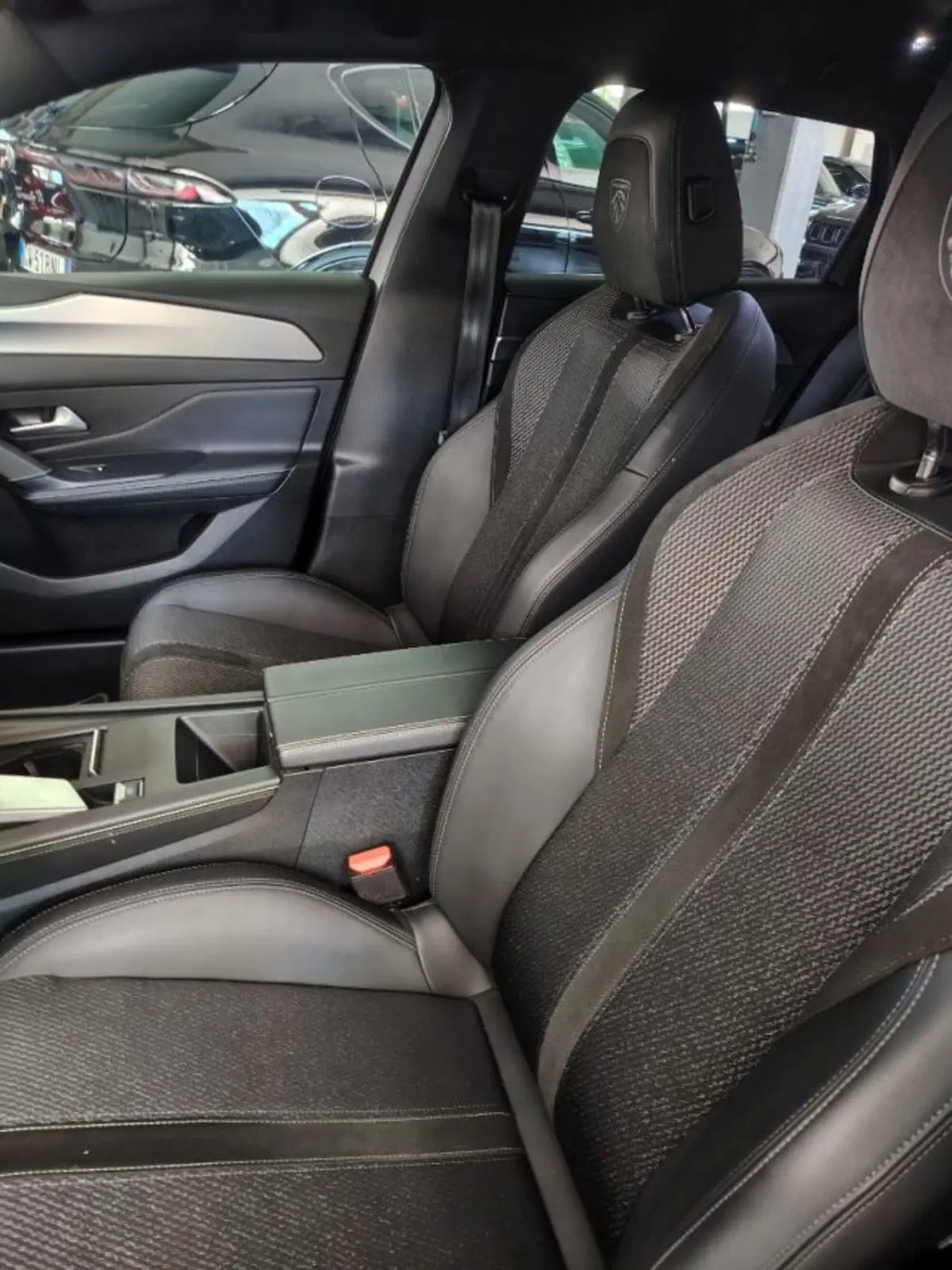 Peugeot 308 SW usata a Forlì-Cesena (17)
