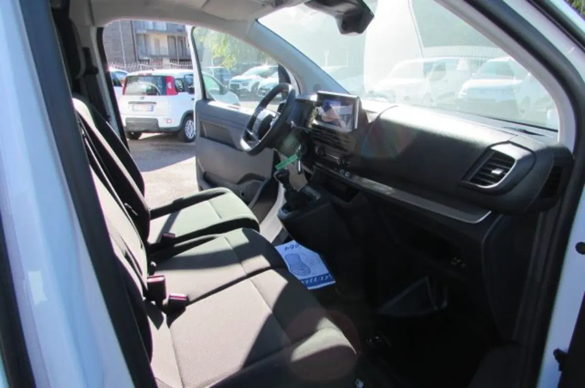 Fiat Scudo Furgone nuova a Milano (14)