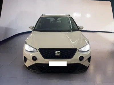 SEAT Arona 1.0 ecotsi Style 115cv dsg del 2025 usata a Torino