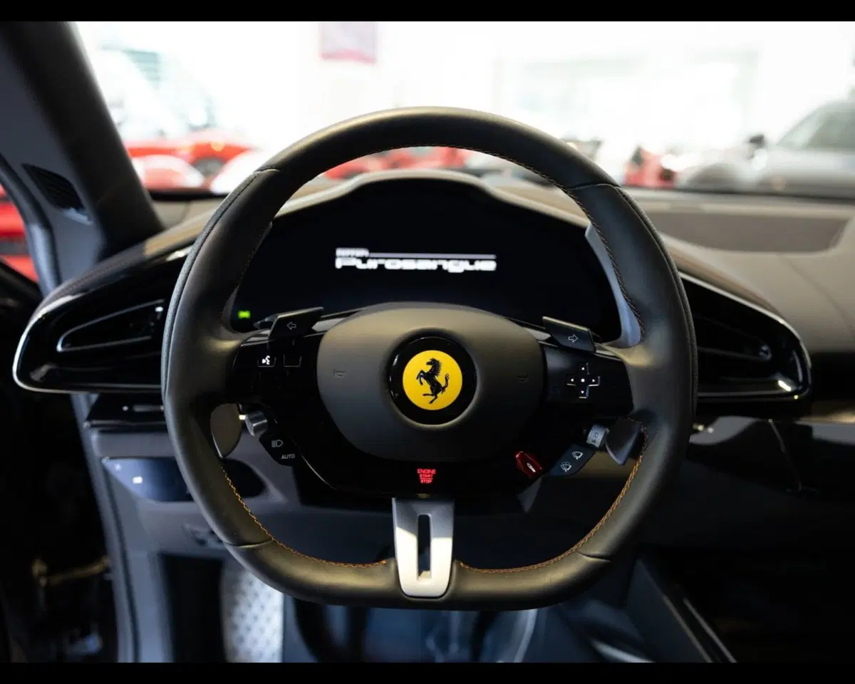 Ferrari Purosangue usata a Padova (16)