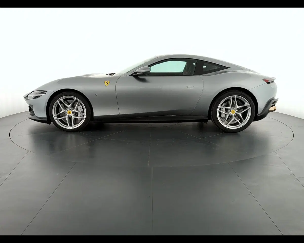 Ferrari Roma Spider usata a Verona (3)