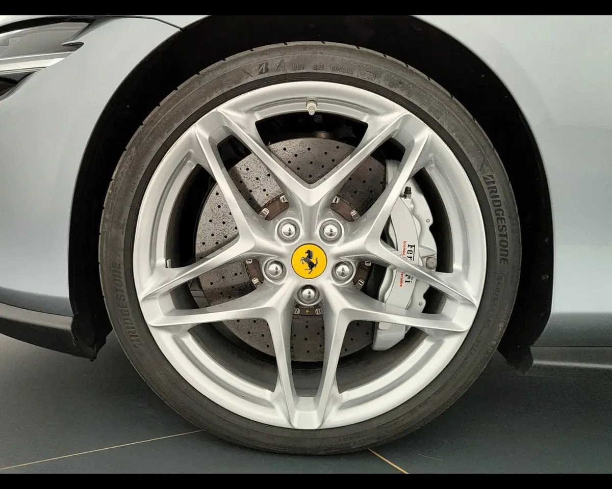 Ferrari Roma Spider usata a Verona (7)