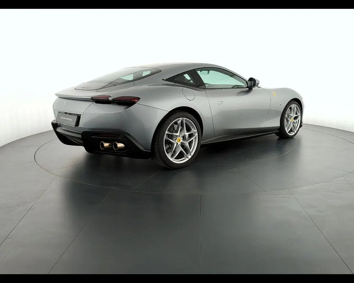 Ferrari Roma Spider usata a Verona (8)