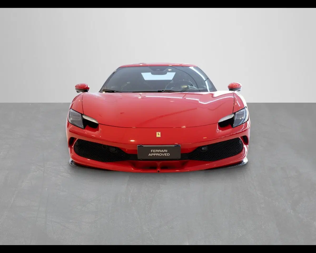Ferrari 296 Coupé usata a Padova (2)