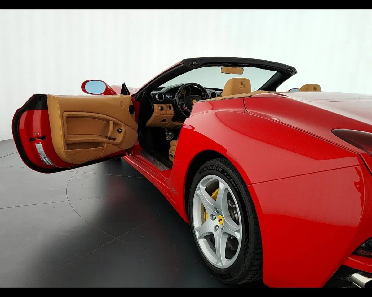 Ferrari California Spider usata a Verona (18)