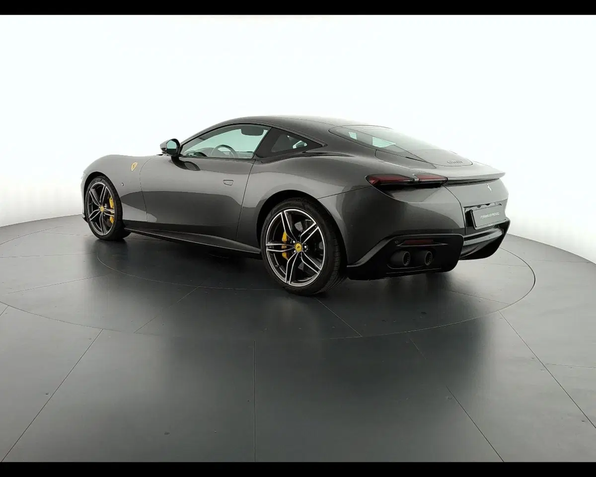 Ferrari Roma Spider usata a Verona (11)