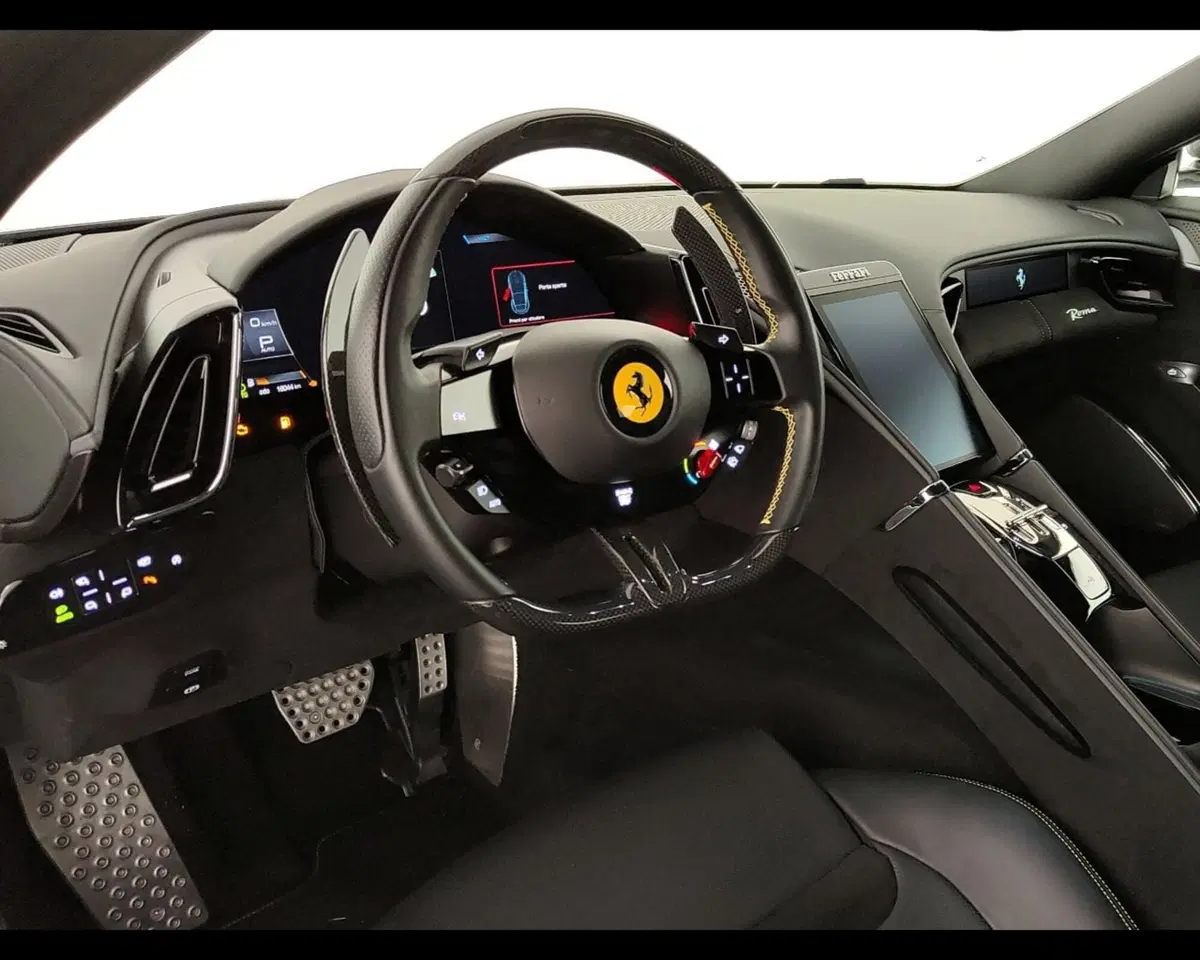 Ferrari Roma Spider usata a Verona (5)