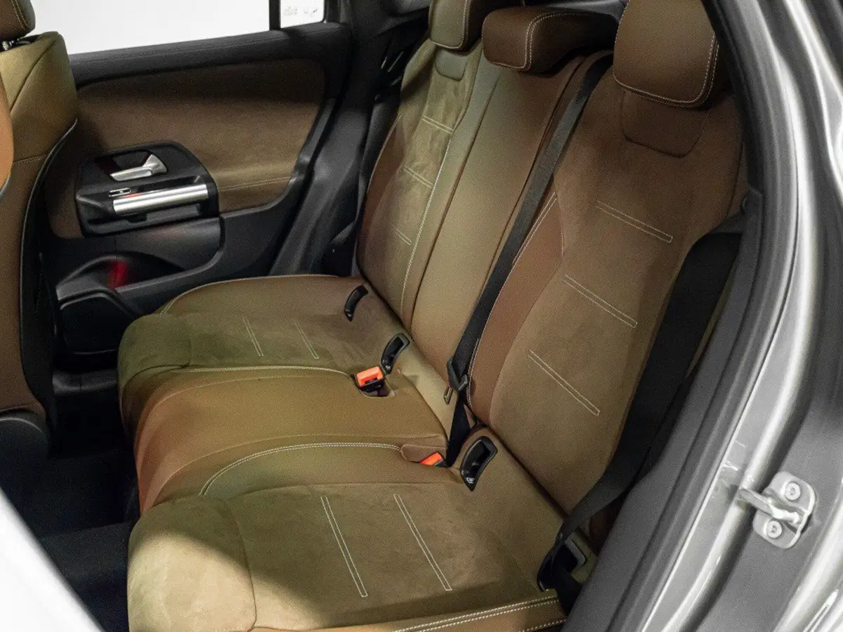 Mercedes-Benz GLA SUV nuova a Rimini (15)