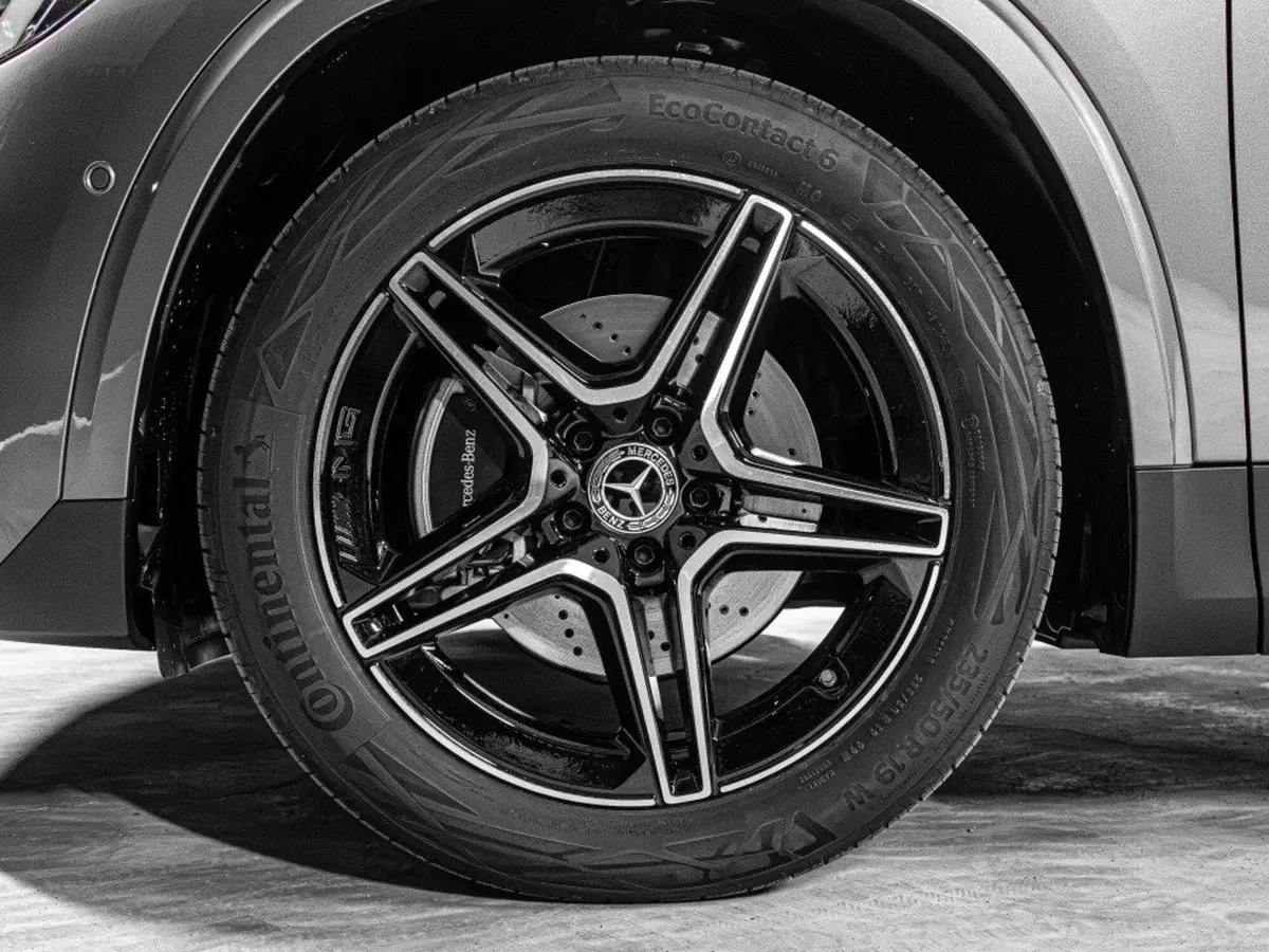 Mercedes-Benz GLA SUV nuova a Rimini (8)