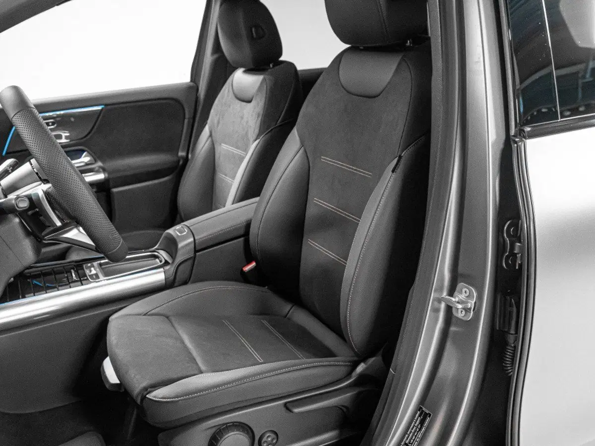 Mercedes-Benz GLA SUV nuova a Rimini (14)