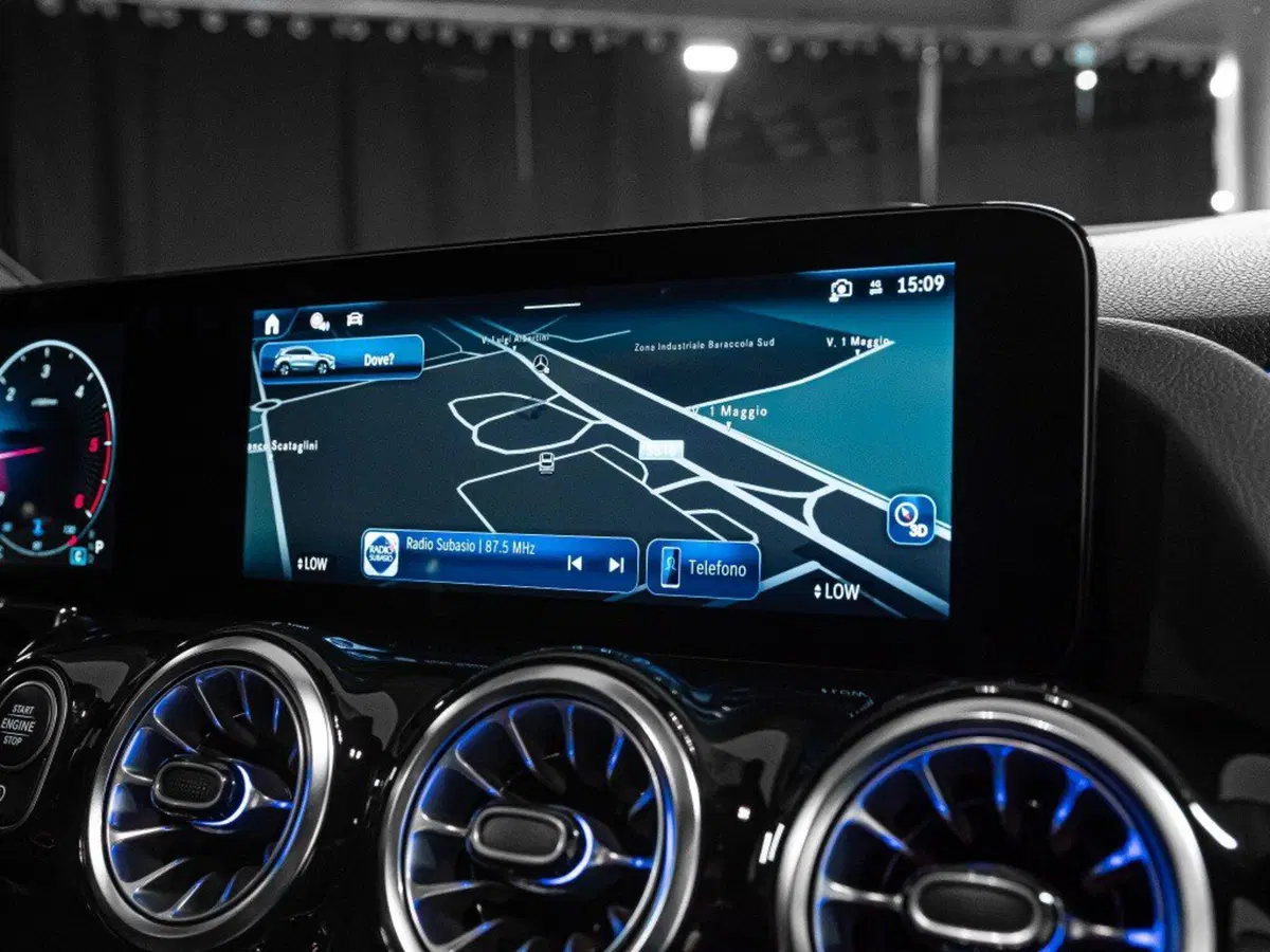 Mercedes-Benz GLA SUV nuova a Rimini (19)
