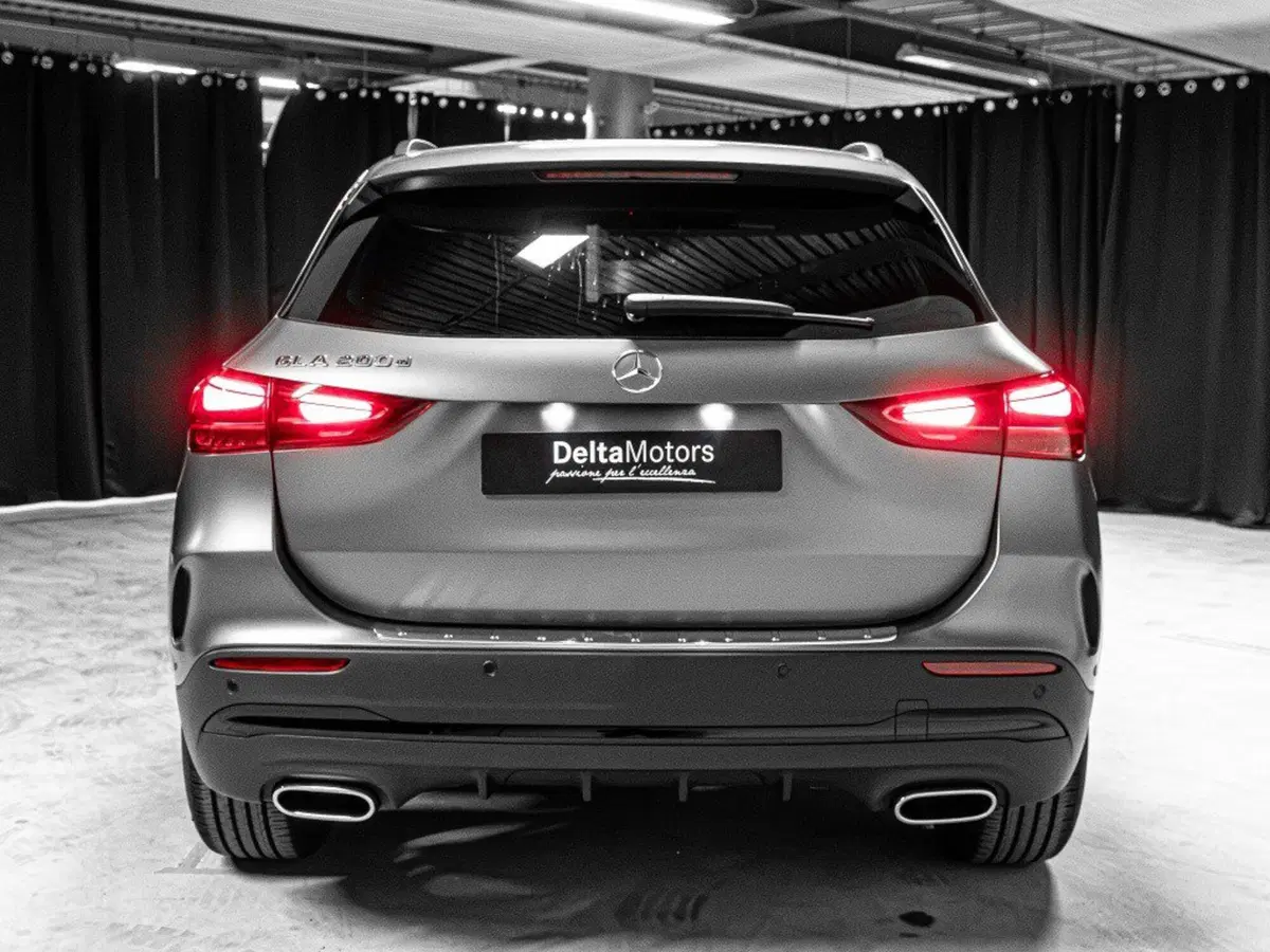 Mercedes-Benz GLA SUV nuova a Rimini (3)