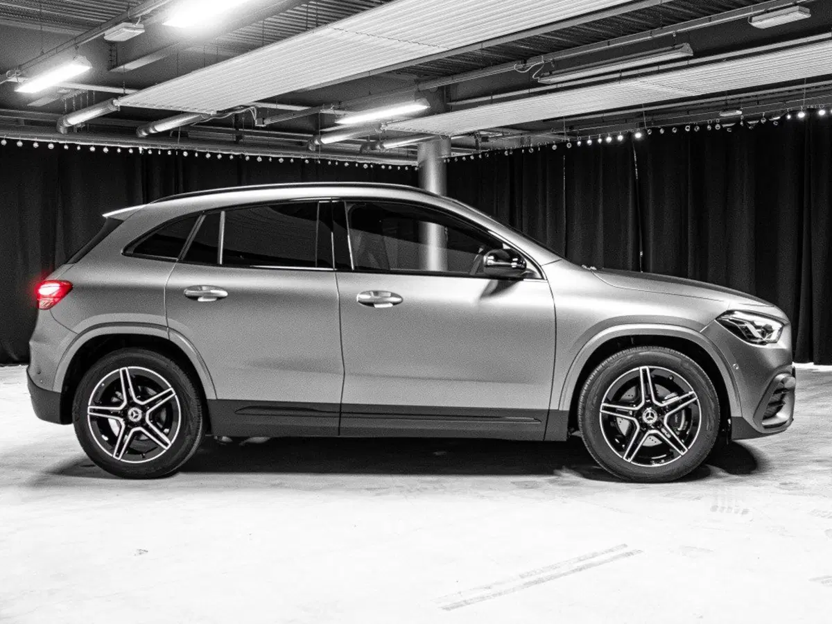 Mercedes-Benz GLA SUV nuova a Rimini (4)