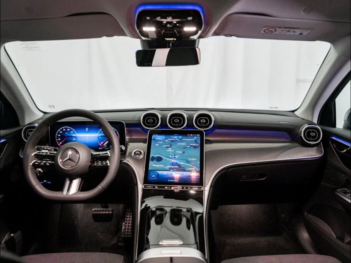 Mercedes-Benz GLC SUV nuova a Rimini (19)