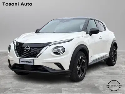 Nissan Juke 1.6 hev N-Connecta del 2023 usata a Sarteano