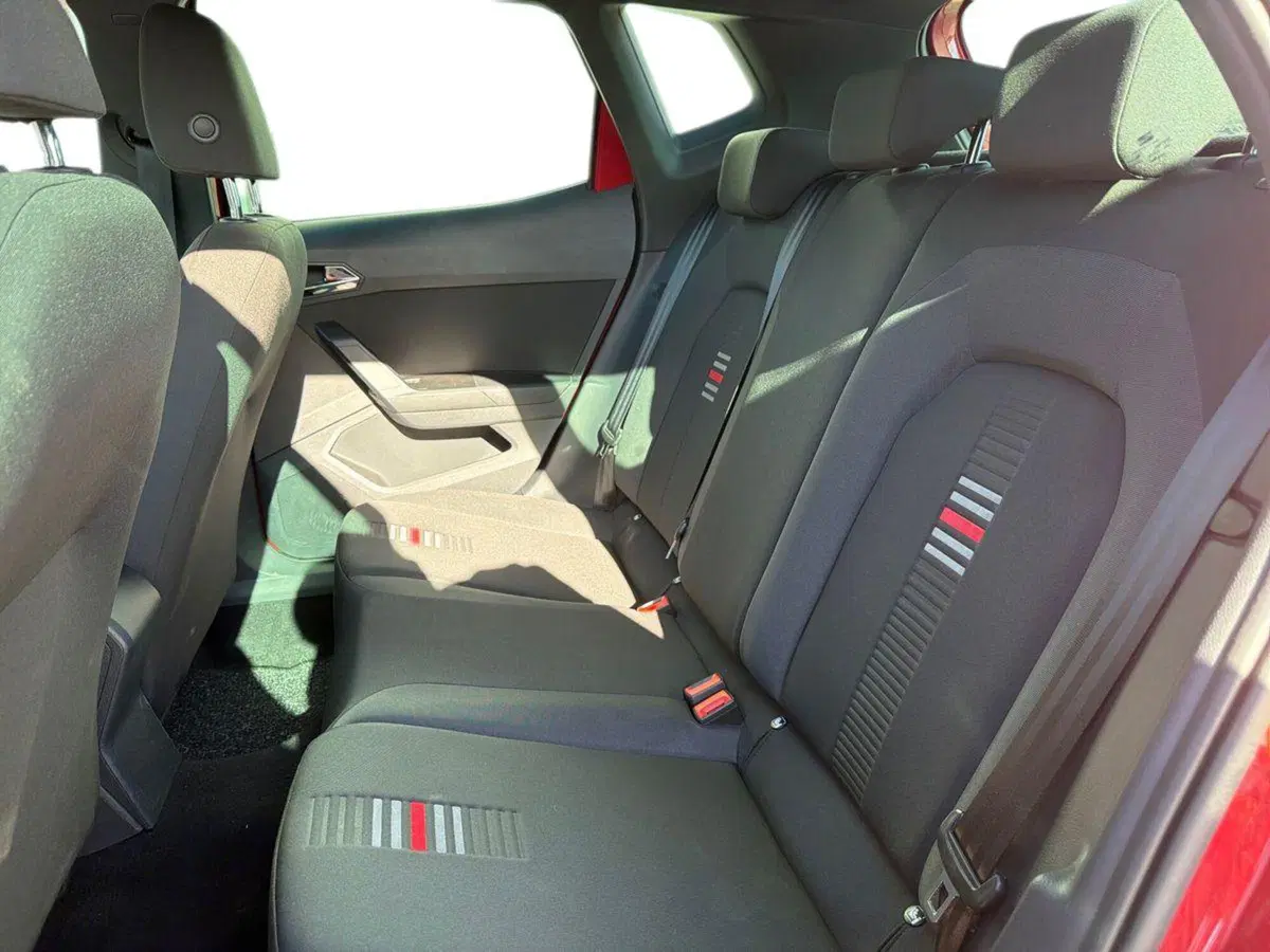 SEAT Arona usata a Siena (11)