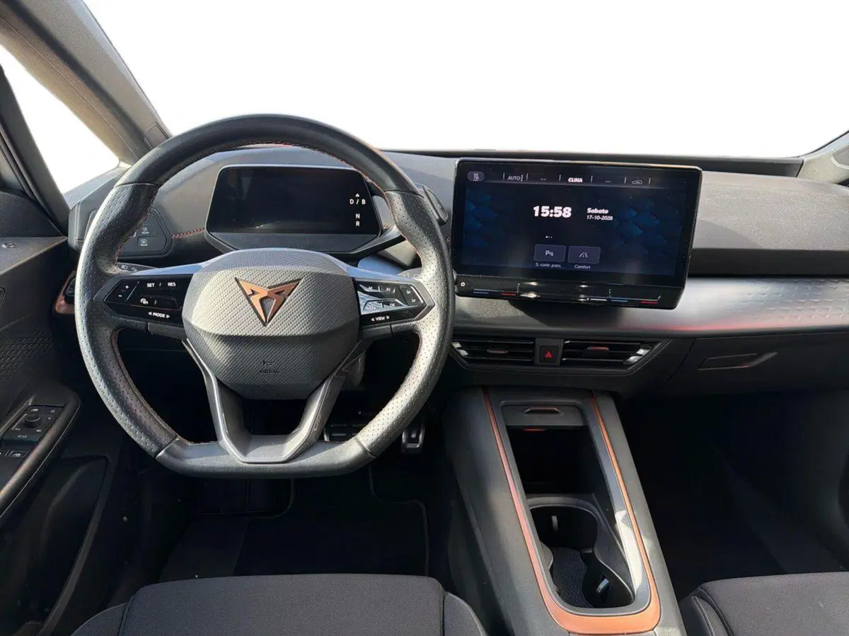 Cupra Born usata a Siena (12)