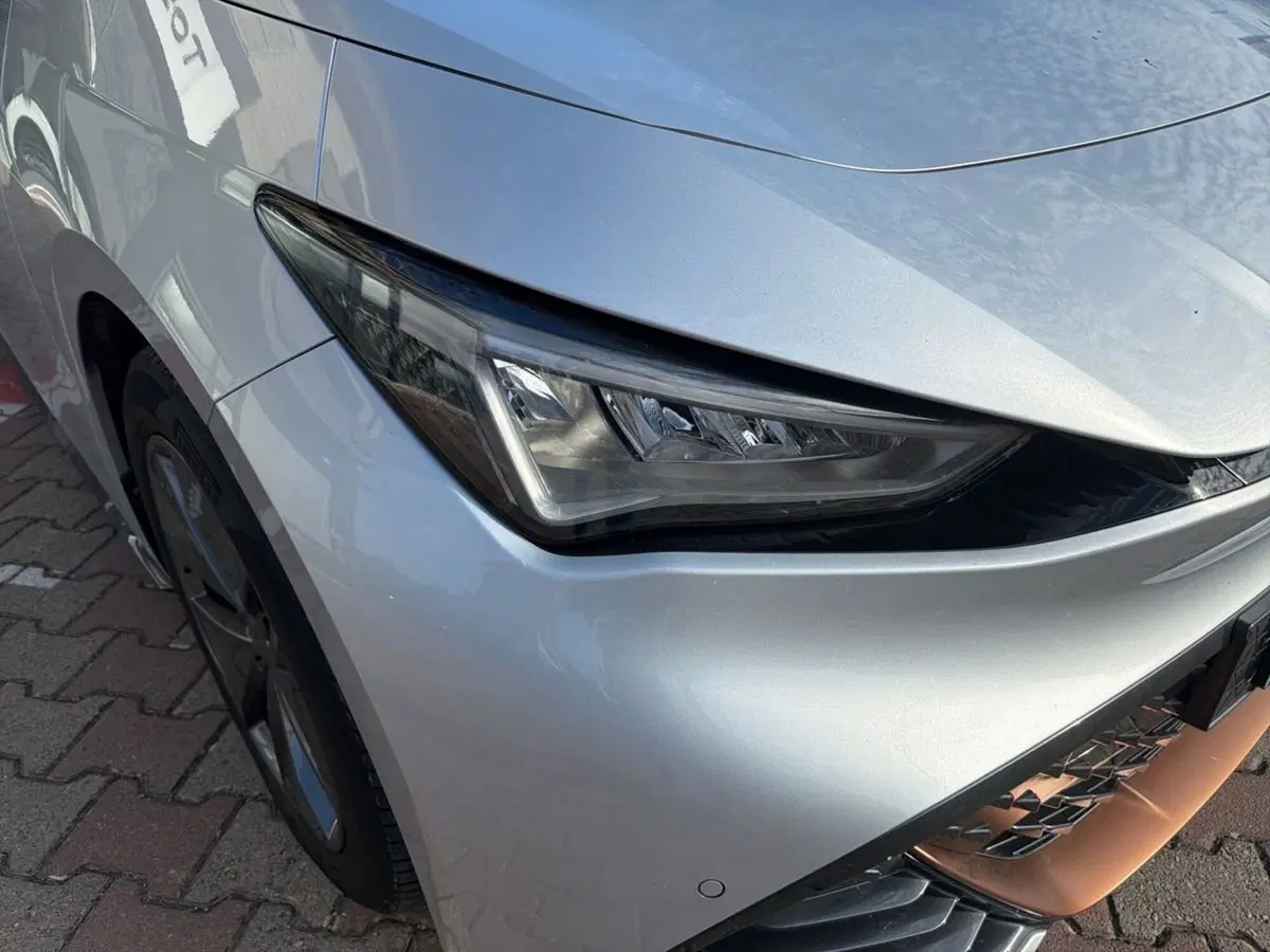 Cupra Born usata a Siena (17)