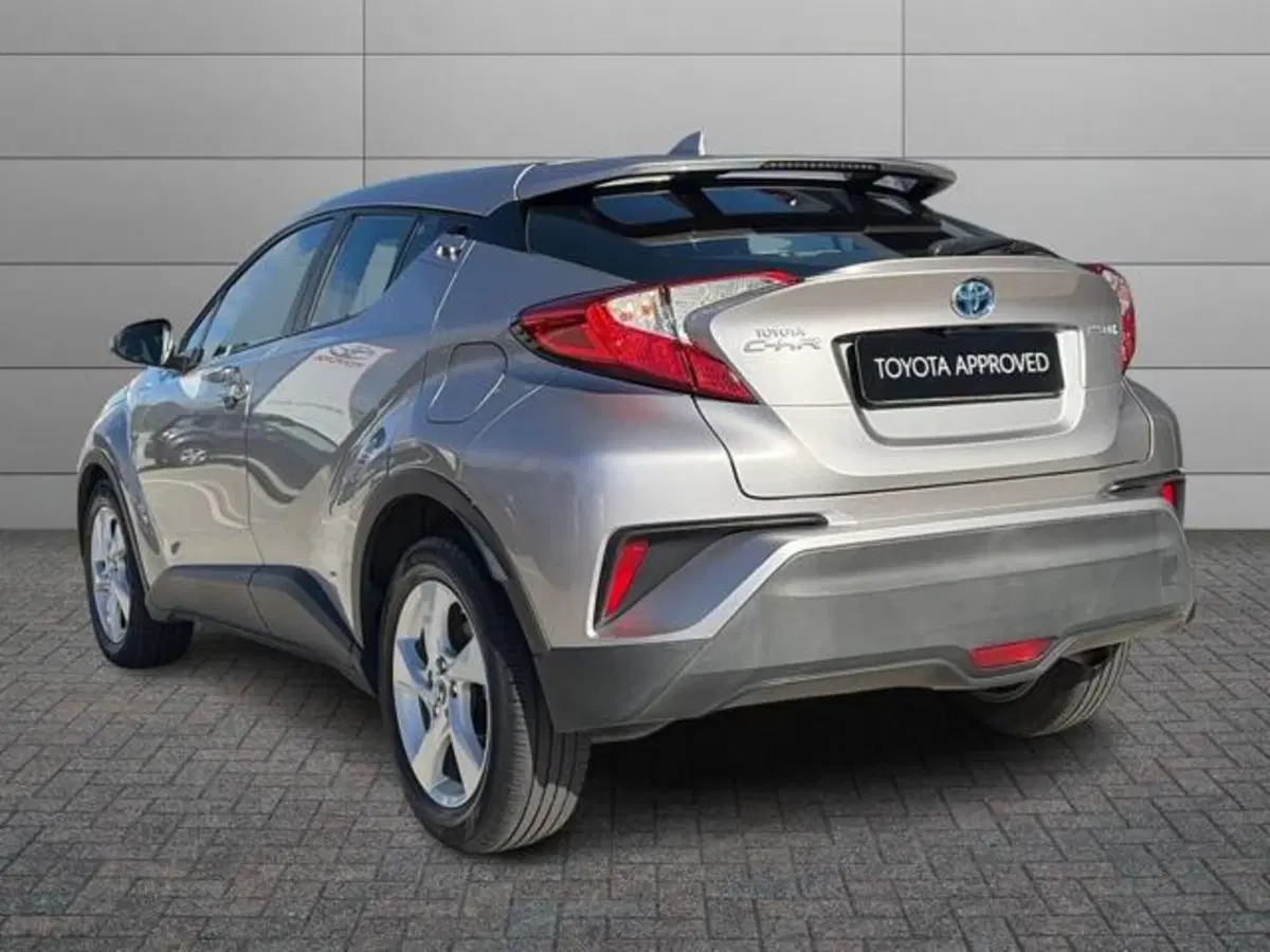 Toyota Toyota C-HR usata a Sassari (4)