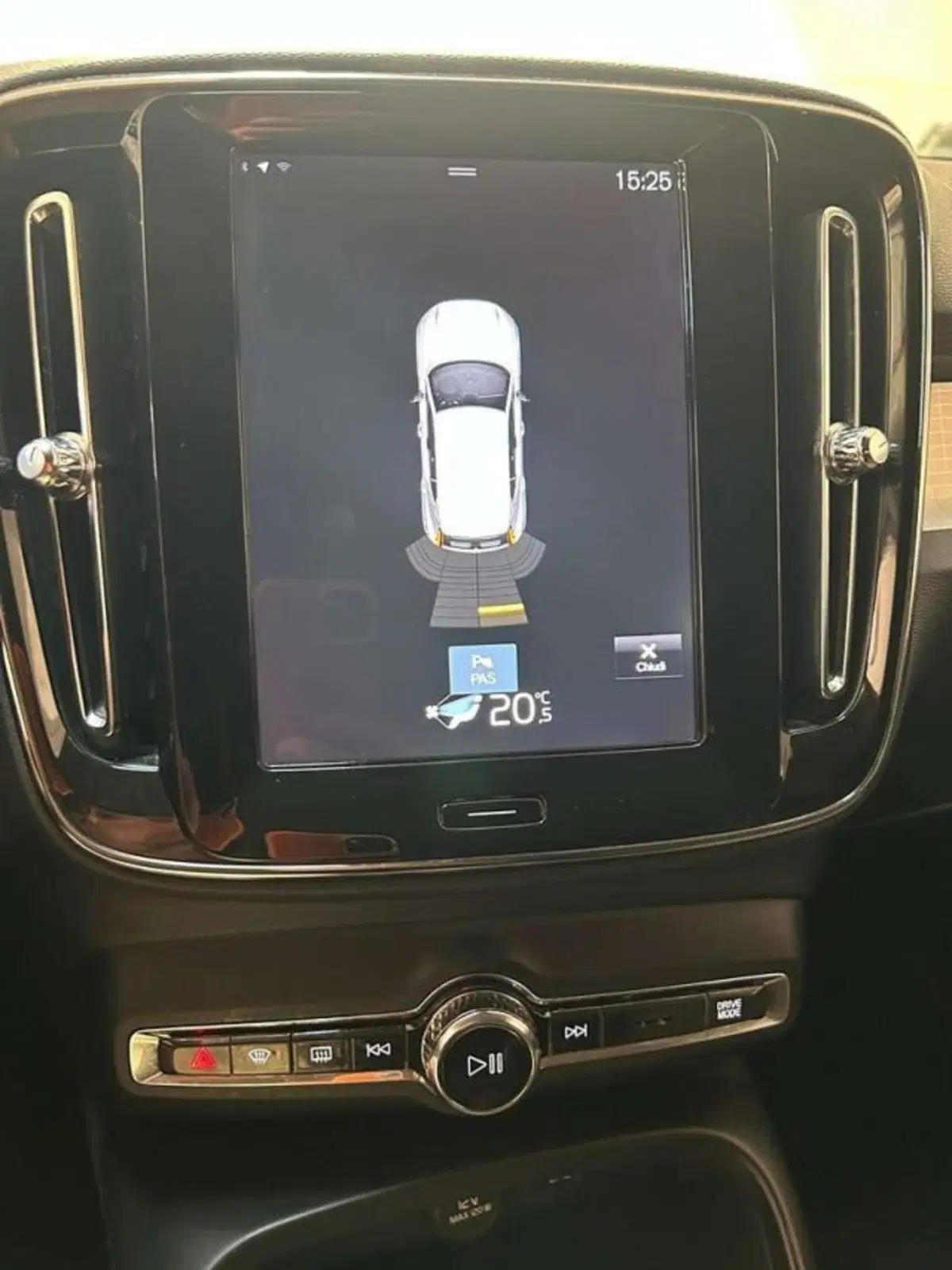 Volvo XC40 usata a Firenze (11)