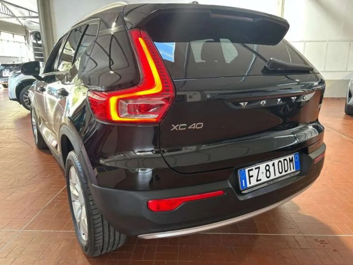 Volvo XC40 usata a Firenze (5)