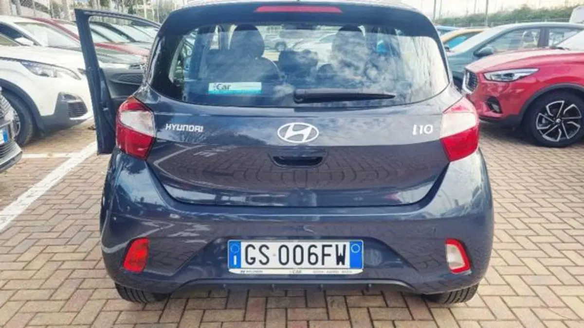 Hyundai i10 usata a Savona (12)