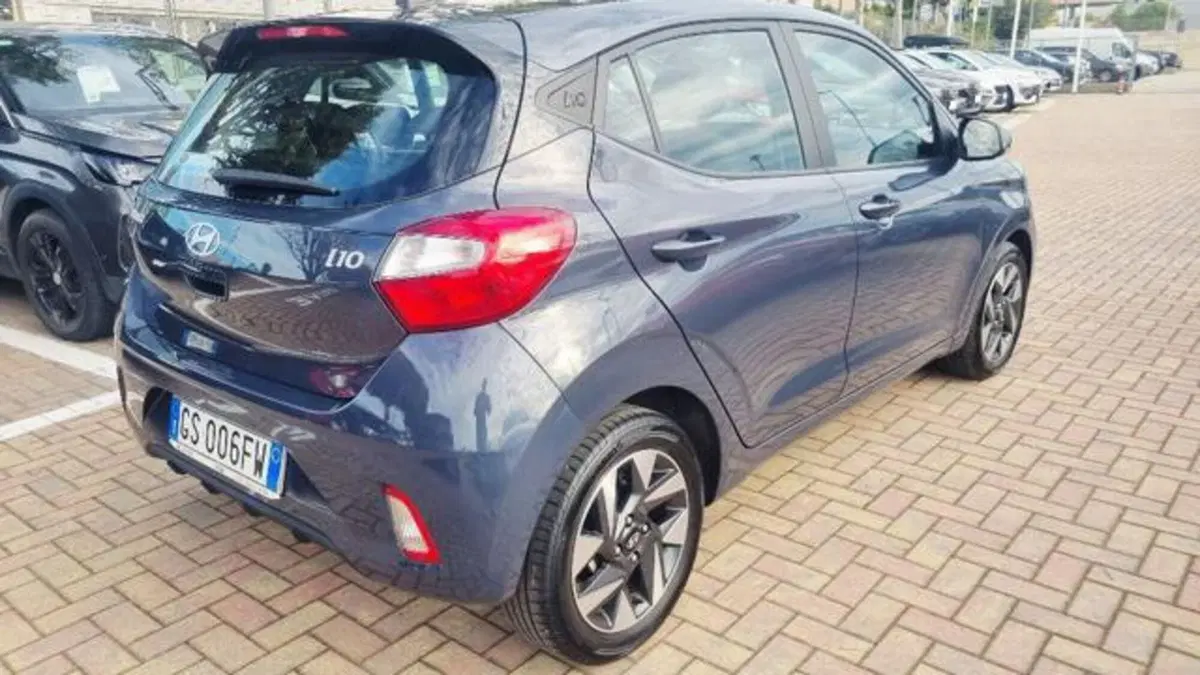Hyundai i10 usata a Savona (13)