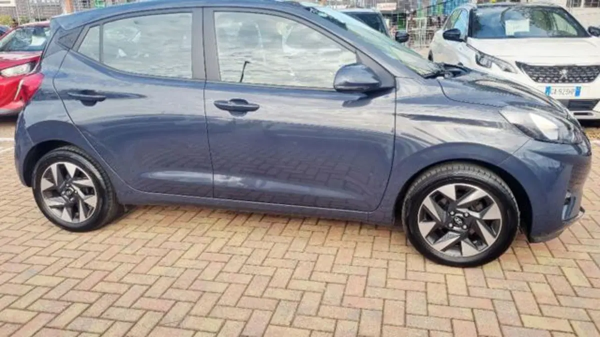Hyundai i10 usata a Savona (19)