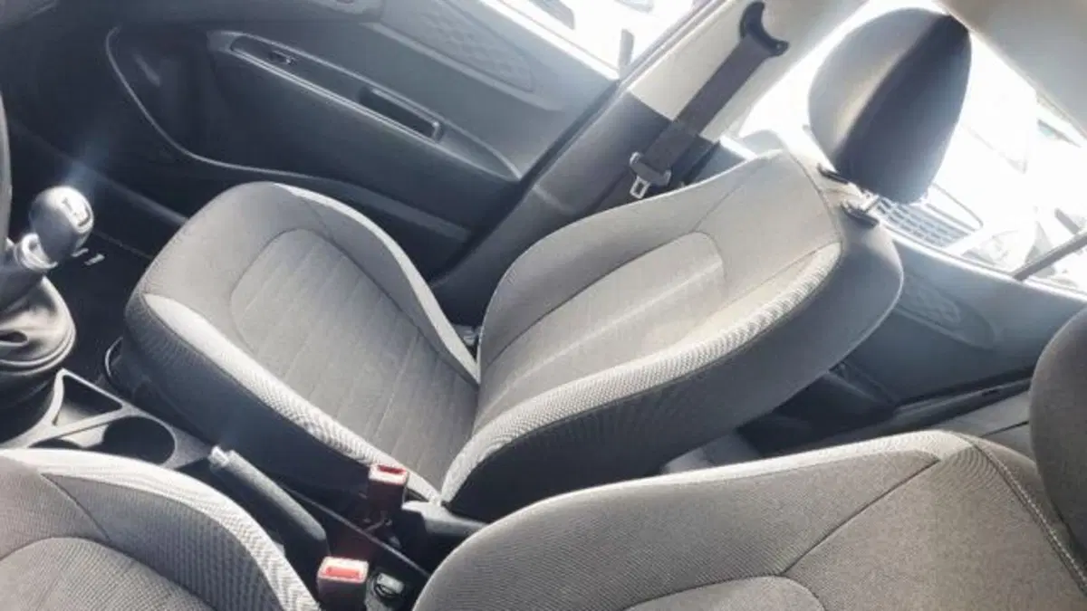 Hyundai i10 usata a Savona (4)