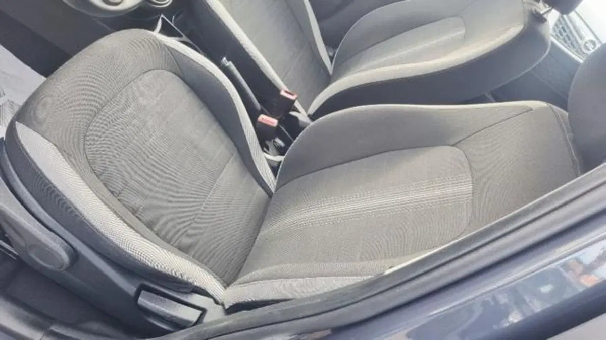 Hyundai i10 usata a Savona (5)